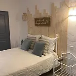 Acquella Hotel Cauro